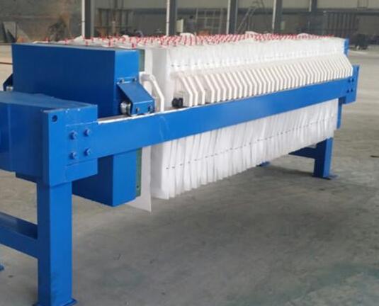 板框壓濾機(jī)泥餅為什么不能自己實(shí)現(xiàn)脫落？